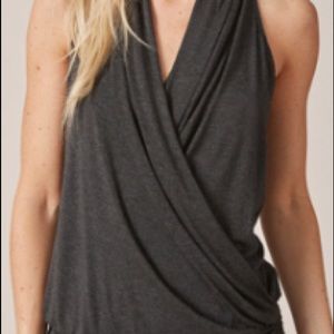 Amour vert sleeveless top!